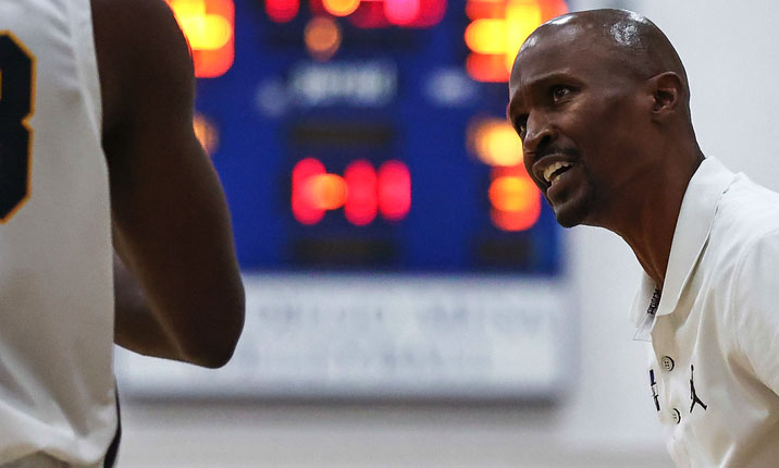 Head Coach Travis Nichols is looking for more consistency to turn the season around. (Photo: Nicole Noel)